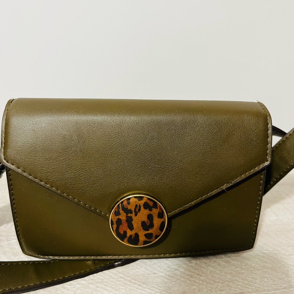Vintage Bershka Shoulder Bag – Olive Green with Leopard Print Accent - Picture 2 of 14